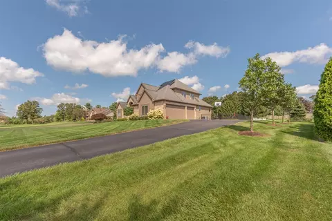 Exterior - 3230 Golfview, Saline, MI 48176 photo 16 of 17
