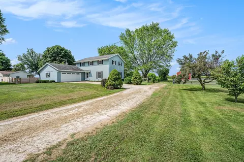 67234 Blue School Rd, Constantine, MI 49042