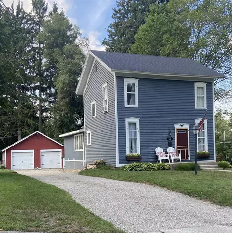 522 W Cass, Greenville, MI 48838