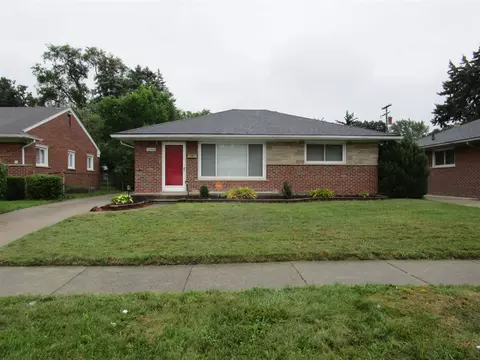 13468 Farley, Redford, MI 48239