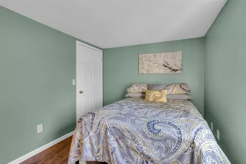 Bedroom - 105 Mitchell, Jackson, MI 49203 photo 2 of 9