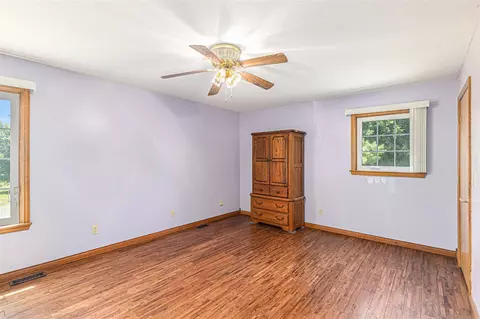 Bedroom - 10937 Waterloo-munith, Munith, MI 49259 photo 1 of 3