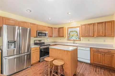 Kitchen - 10937 Waterloo-munith, Munith, MI 49259 photo 1 of 1