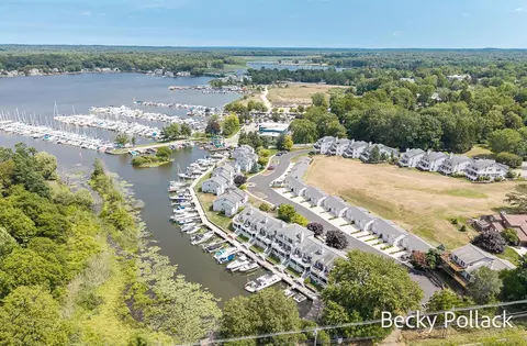 View/Area - 342 Mariners #D, Douglas, MI 49406 photo 3 of 7