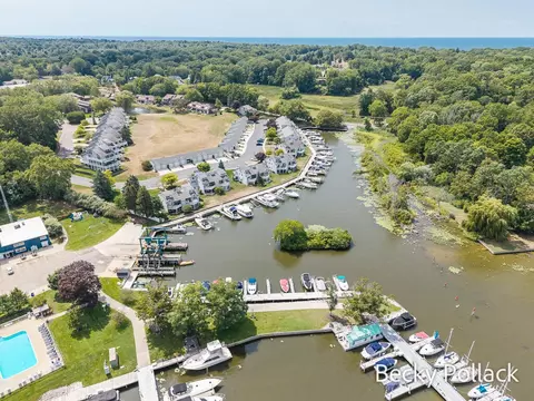 View/Area - 342 Mariners #D, Douglas, MI 49406 photo 5 of 7