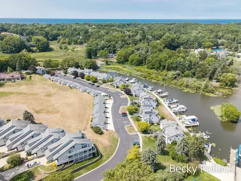 View/Area - 342 Mariners #D, Douglas, MI 49406 photo 6 of 7
