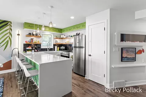 Kitchen - 342 Mariners #D, Douglas, MI 49406 photo 3 of 8