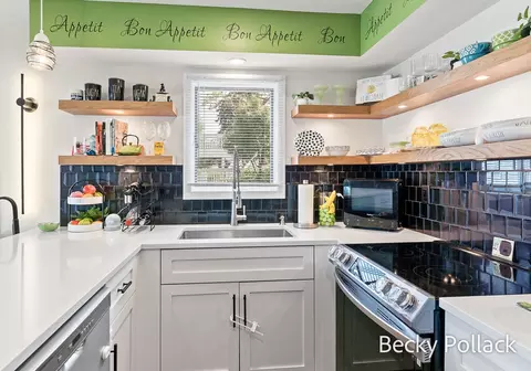 Kitchen - 342 Mariners #D, Douglas, MI 49406 photo 6 of 8