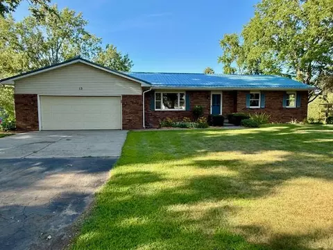 13 Friendship, Marshall, MI 49068