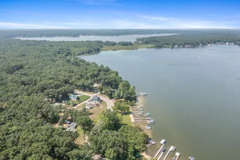 2512 E 88, Newaygo, MI 49337
