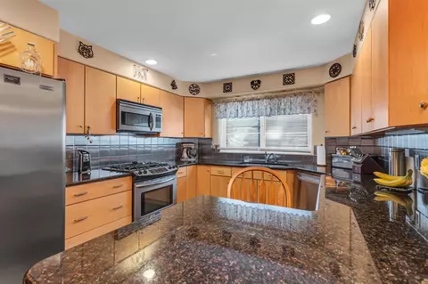 Kitchen - 512 S Wisner, Jackson, MI 49203 photo 1 of 5