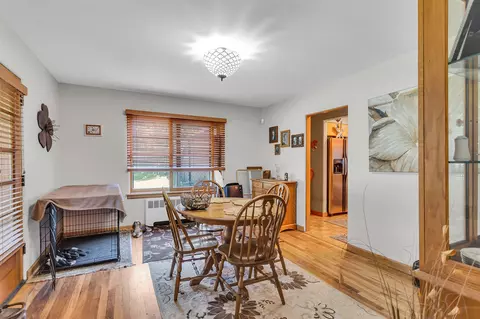 Dining - 512 S Wisner, Jackson, MI 49203 photo 3 of 3