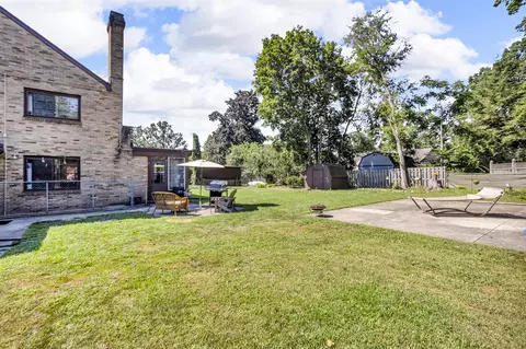 Exterior - 512 S Wisner, Jackson, MI 49203 photo 7 of 12