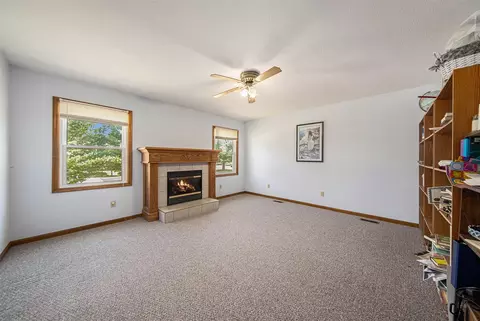 7980 Cain, Jackson, MI 49201 photo 4