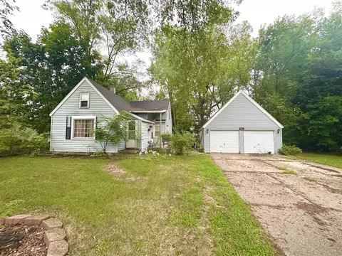 3918 Miramar Ave, Grand Rapids, MI 49525