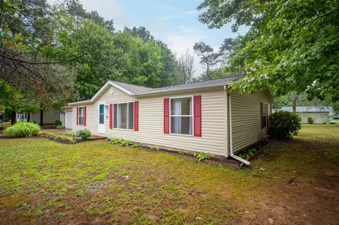 67725 N Ridgewood, South Haven, MI 49090