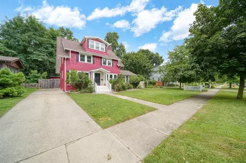 734 Oakridge, Jackson, MI 49203 photo 2