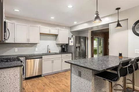 Kitchen - 352 Horseshoe, Plainwell, MI 49080 photo 2 of 2
