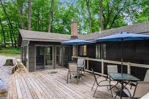 Exterior - 352 Horseshoe, Plainwell, MI 49080 photo 4 of 9