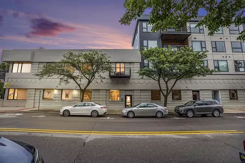 300 Washington #2, Grand Haven, MI 49417