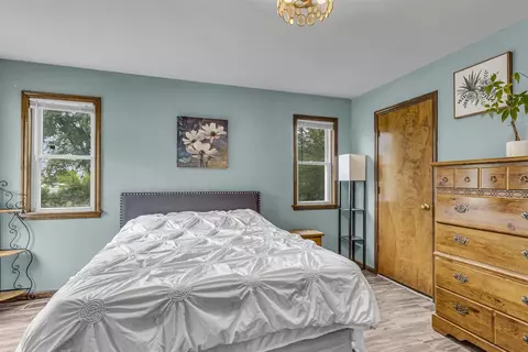 Bedroom - 2318 Dover, Jackson, MI 49202 photo 1 of 9