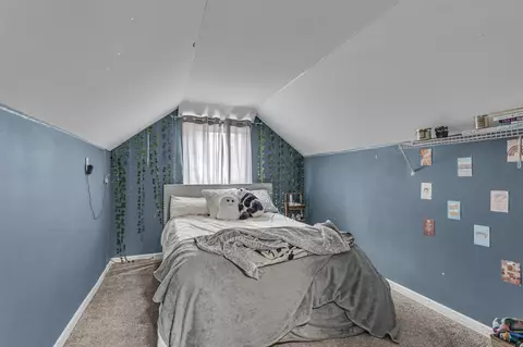 Bedroom - 2318 Dover, Jackson, MI 49202 photo 4 of 9