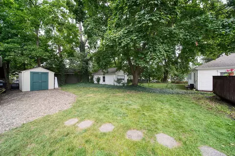 Exterior - 110 S Wisner, Jackson, MI 49203 photo 10 of 12