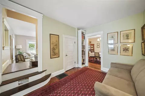 Entry Way - 110 S Wisner, Jackson, MI 49203 photo 3 of 4