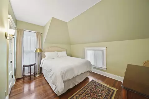 Bedroom - 110 S Wisner, Jackson, MI 49203 photo 2 of 4