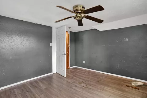 Bedroom - 226 E High, Jackson, MI 49203 photo 6 of 8