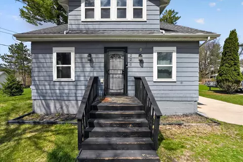 Exterior - 226 E High, Jackson, MI 49203 photo 6 of 7