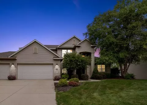 5644 Highbury, Ada, MI 49301