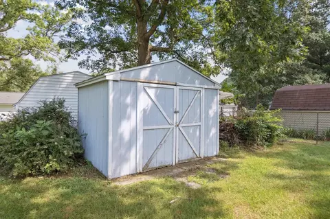 2554 Dan, Jackson, MI 49201 photo 8