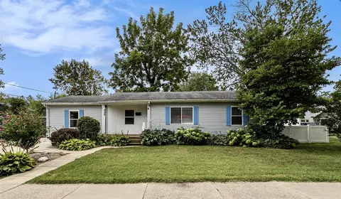 228 South Hvn, South Haven, MI 49090