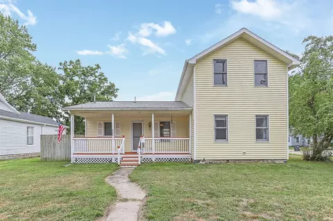 233 W Hammond St, Otsego, MI 49078