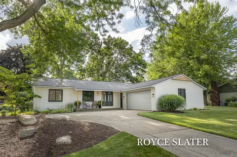 4847 Ridgeline, Grand Rapids, MI 49525