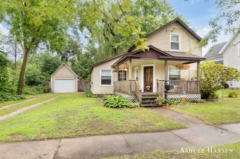 812 Alderman, Belding, MI 48809