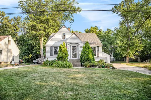 10671 Chicago, Zeeland, MI 49464
