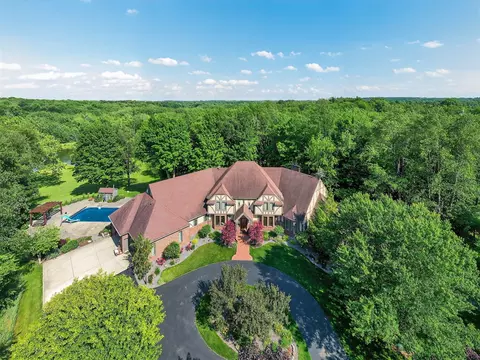 10185 N 650, New Carlisle, IN 46552