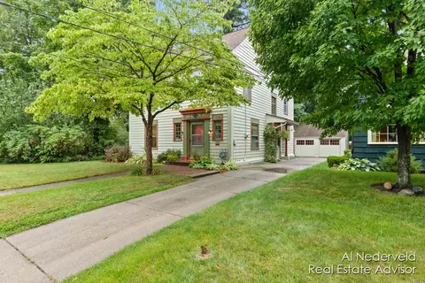 2107 College, Grand Rapids, MI 49507