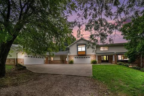 2049 E Hinchman, Berrien Springs, MI 49103