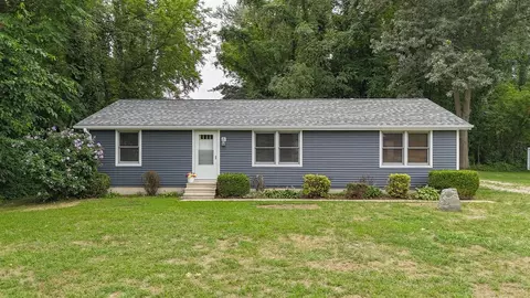 66909 Lakeland, Dowagiac, MI 49047