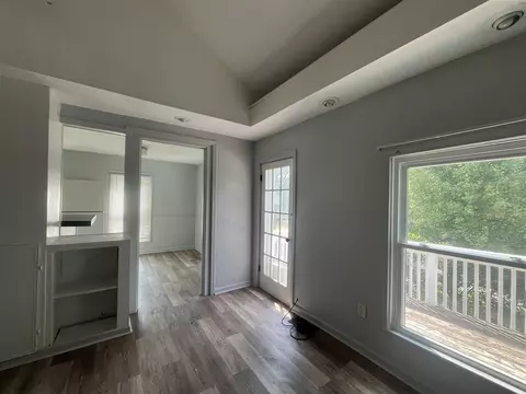 612 614 Oakhill, Jackson, MI 49201 photo 3