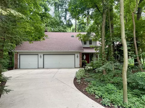 6309 Maple Leaf, Kalamazoo, MI 49009