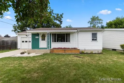 141 Amelia, Sparta, MI 49345