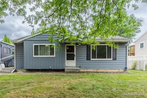 314 Elizabeth Dean, Lowell, MI 49331