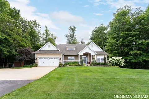 67177 Black Riv, South Haven, MI 49090