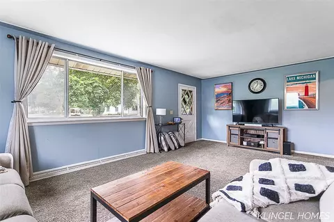 Living - 234 River, Spring Lake, MI 49456 photo 3 of 3