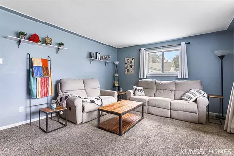 Living - 234 River, Spring Lake, MI 49456 photo 2 of 3
