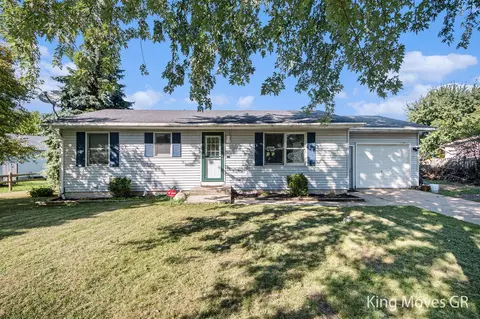 121 Wyndsong, Kent City, MI 49330